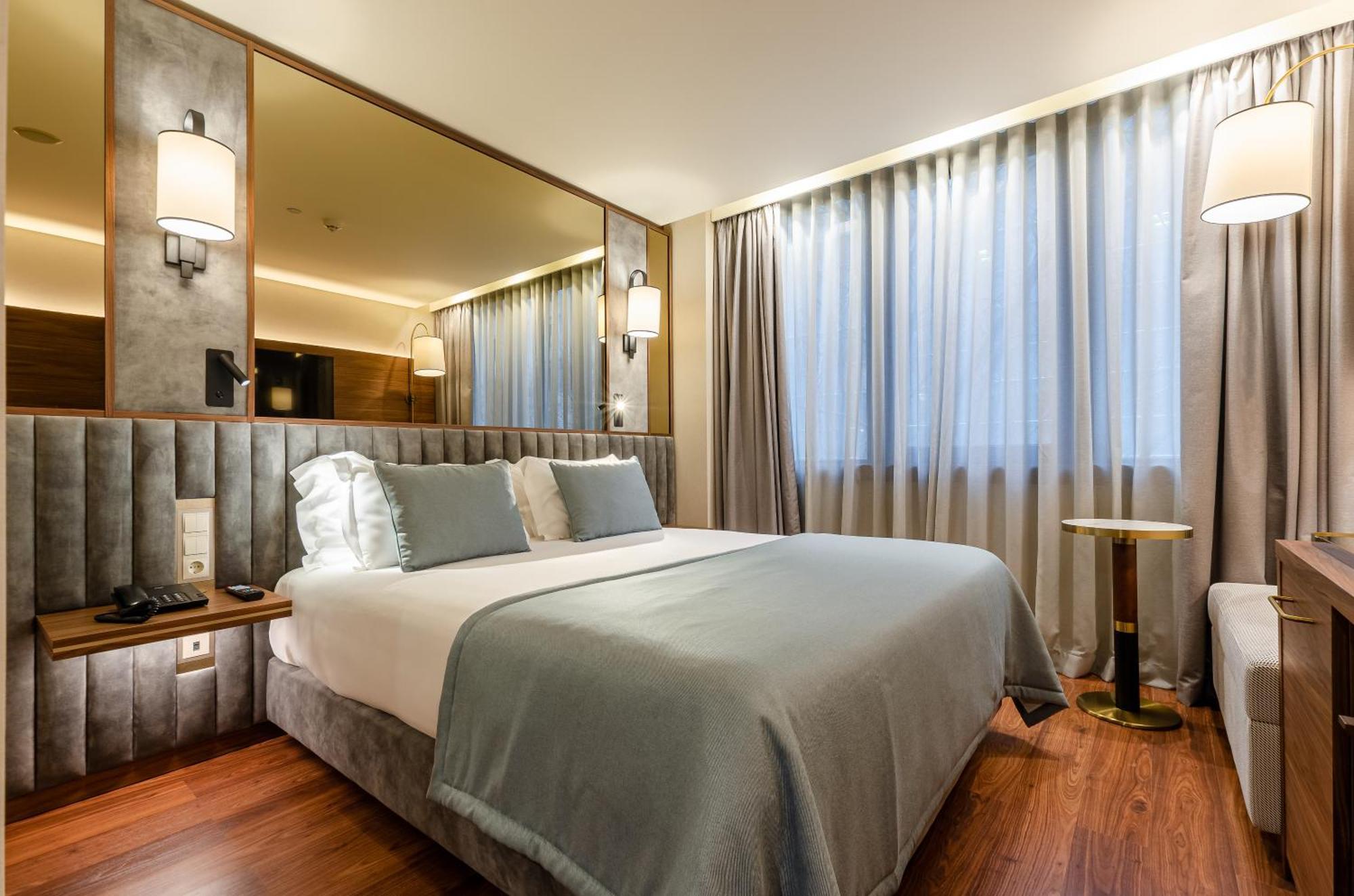 Turim Av. Liberdade 4* Lizbona